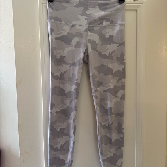 Yogalicious Pants - Yogalicious Light Gray & White Camo Leggings